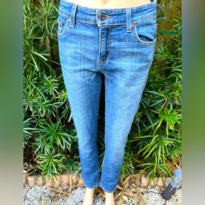 LEVI’S THE ORIGINAL JEAN WOMENS 6 MEDIUM